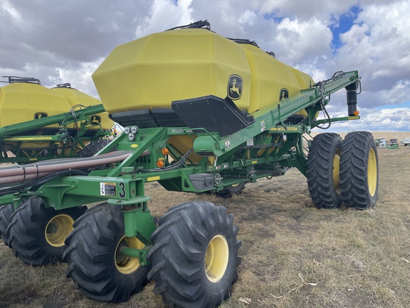 2014 John Deere 1890 Air Seeder