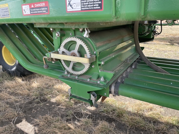 2014 John Deere 1890 Air Seeder