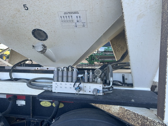 2013 Convey-All CST-40 Tender