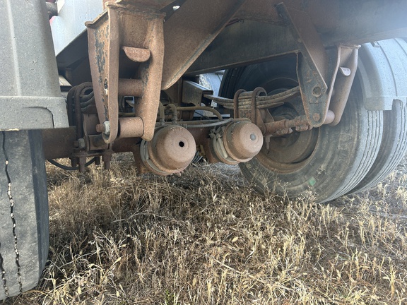 2013 Convey-All CST-40 Tender