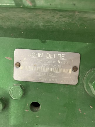 2003 John Deere 7520 Tractor