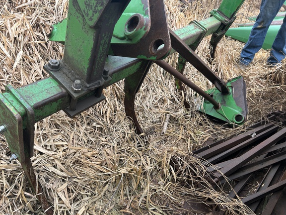 2003 John Deere 7520 Tractor