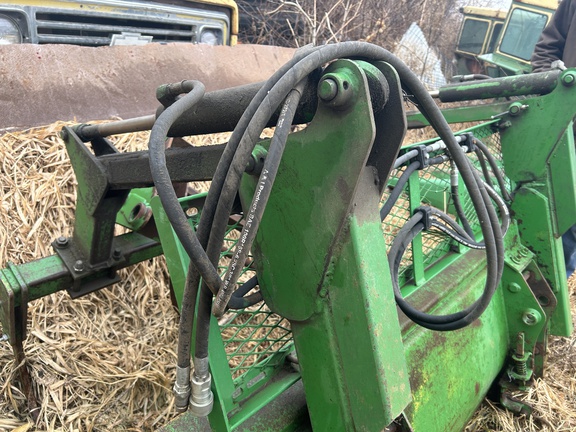 2003 John Deere 7520 Tractor