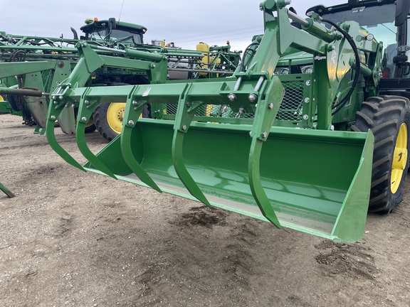 2023 John Deere 8' BUCKET & GRAPPLE Tractor Attachment