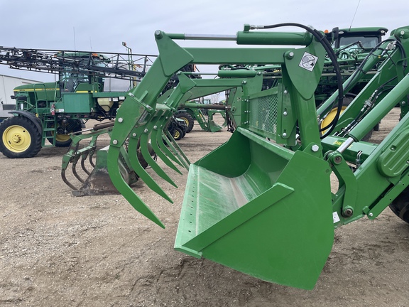 2023 John Deere 8' BUCKET & GRAPPLE Tractor Attachment