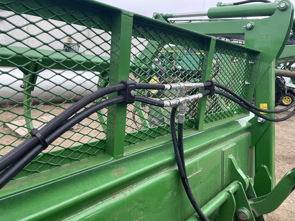 2023 John Deere 8' BUCKET & GRAPPLE Tractor Attachment