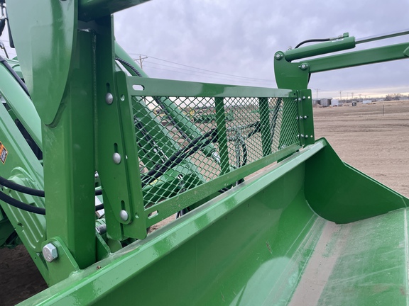 2023 John Deere 8' BUCKET & GRAPPLE Tractor Attachment