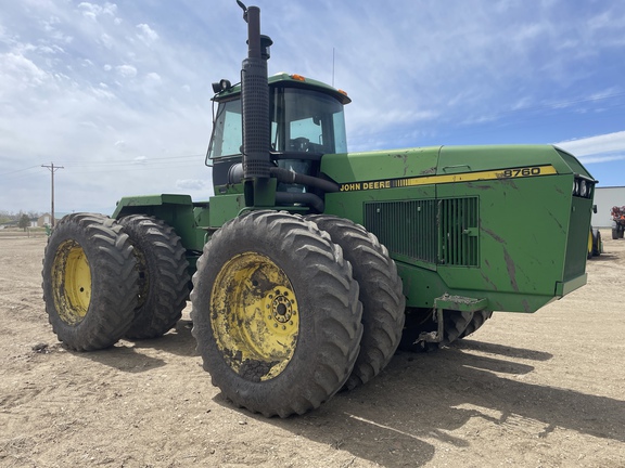 1990 John Deere 8760 Tractor 4WD