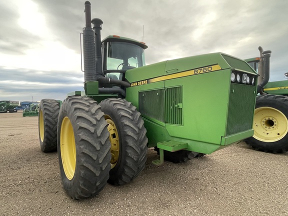 1990 John Deere 8760 Tractor 4WD