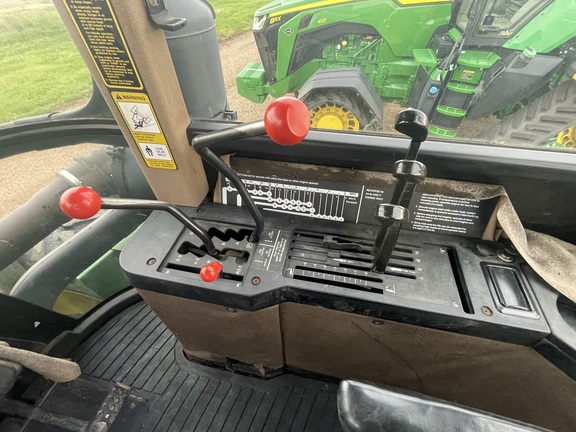 1990 John Deere 8760 Tractor 4WD