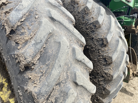 1990 John Deere 8760 Tractor 4WD