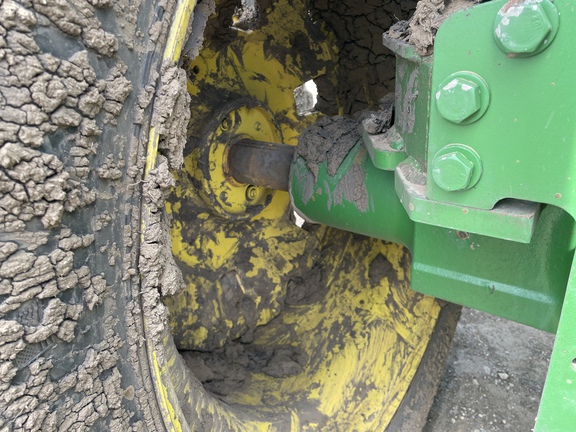 1990 John Deere 8760 Tractor 4WD