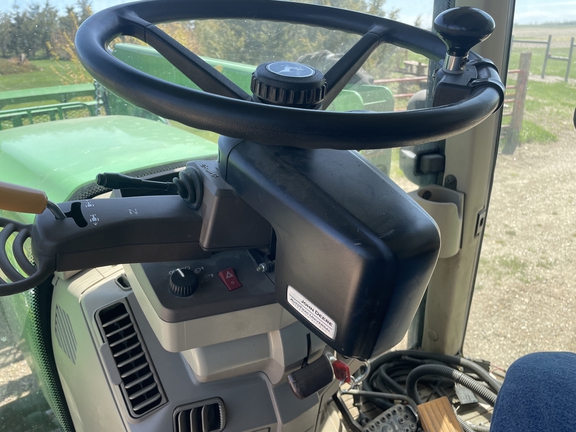 2004 John Deere 7420 Tractor