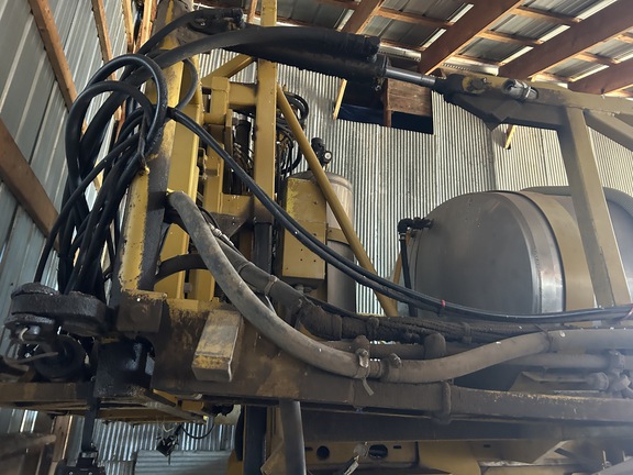 1998 RoGator 854 Sprayer/High Clearance