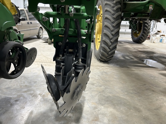 2022 John Deere DB60 Planter