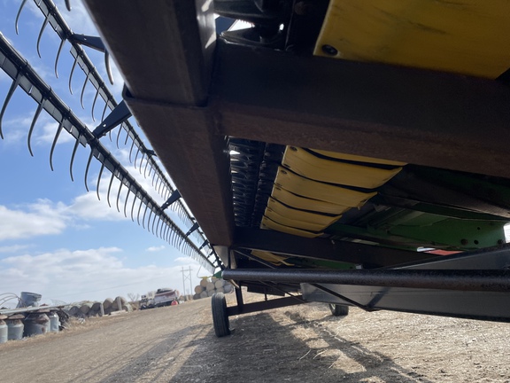 2010 John Deere 635F Header Combine