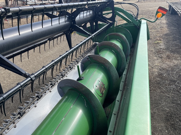 2010 John Deere 635F Header Combine
