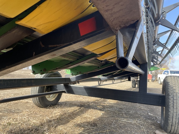 2010 John Deere 635F Header Combine