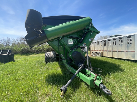 2018 Brent 1596 Grain Cart