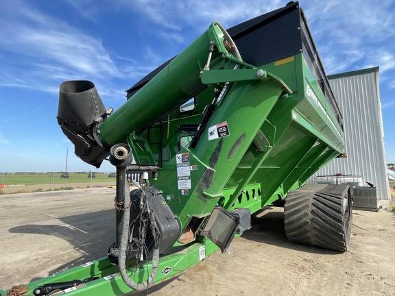 2018 Brent 1596 Grain Cart