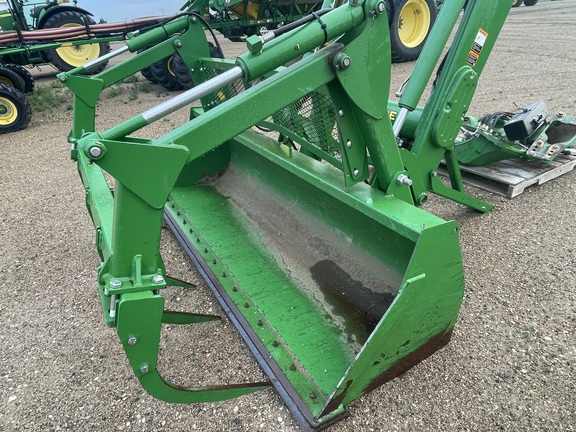 2016 John Deere H360 Loader