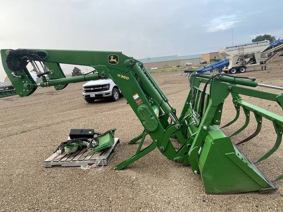 2016 John Deere H360 Loader