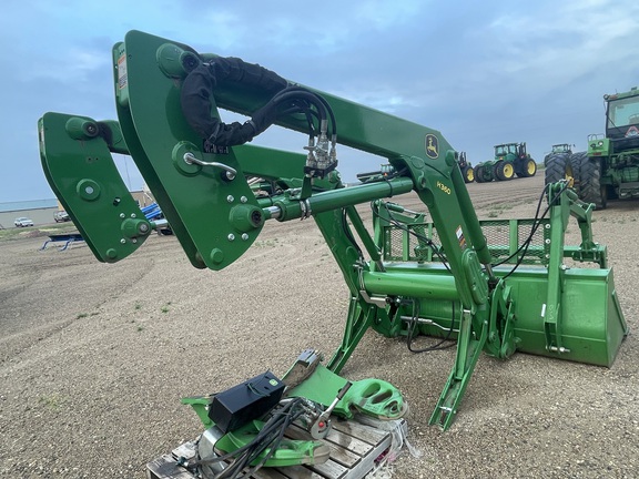 2016 John Deere H360 Loader