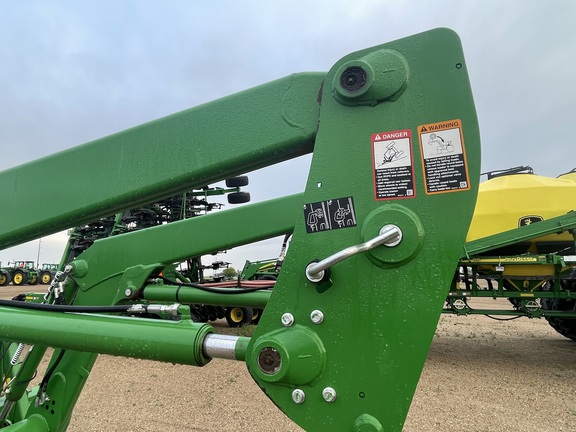 2016 John Deere H360 Loader