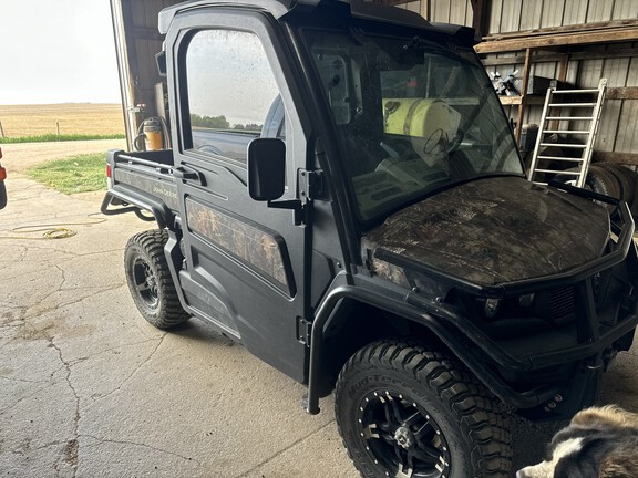 2022 John Deere XUV 835R ATV
