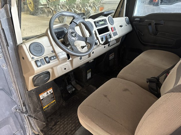 2022 John Deere XUV 835R ATV