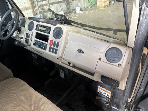 2022 John Deere XUV 835R ATV