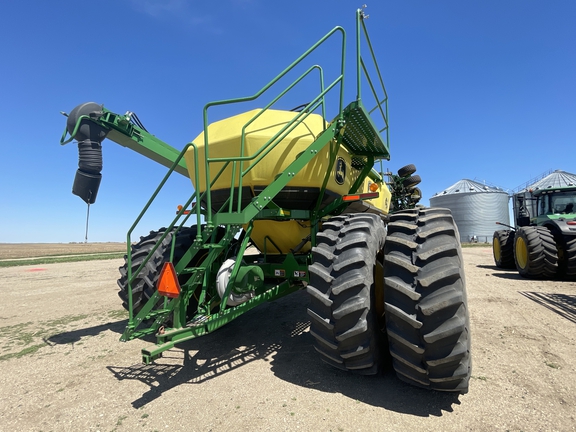 2013 John Deere 1890 Air Seeder