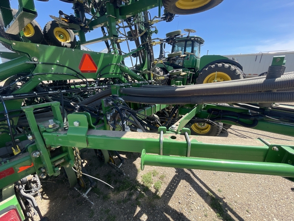2013 John Deere 1890 Air Seeder