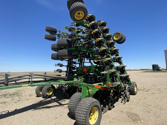 2013 John Deere 1890 Air Seeder