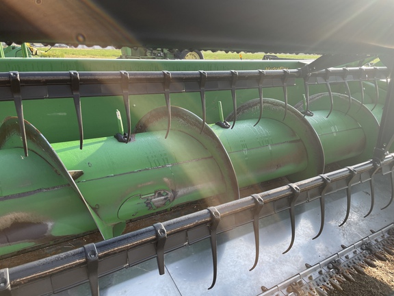 2011 John Deere 635F Header Combine