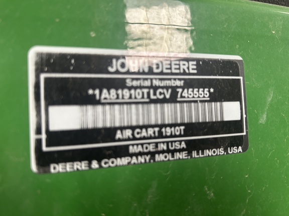 2012 John Deere 1890 Air Seeder