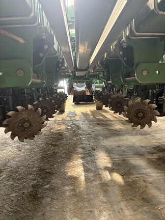 2019 John Deere 1775NT Planter