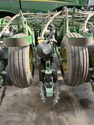 2019 John Deere 1775NT Planter
