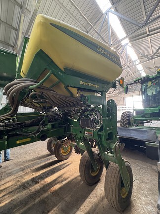 2019 John Deere 1775NT Planter