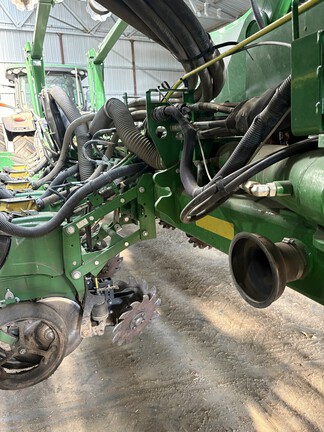 2019 John Deere 1775NT Planter
