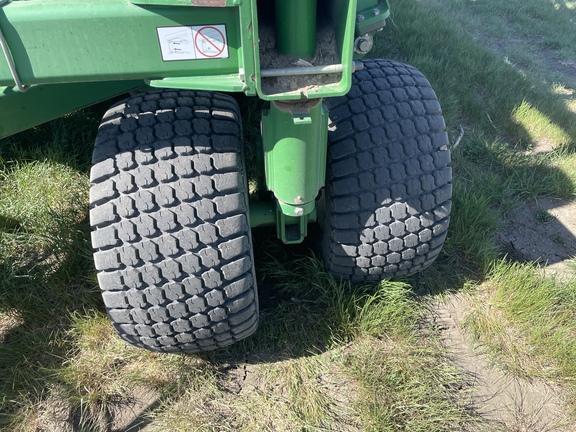 2013 John Deere 1890 Air Seeder
