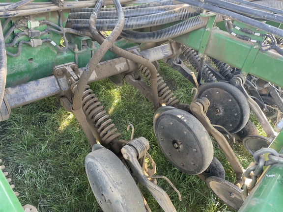 2013 John Deere 1890 Air Seeder