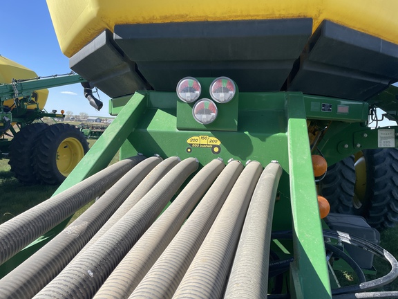2013 John Deere 1890 Air Seeder