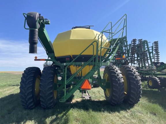 2013 John Deere 1890 Air Seeder