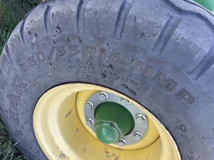 2013 John Deere 1890 Air Seeder