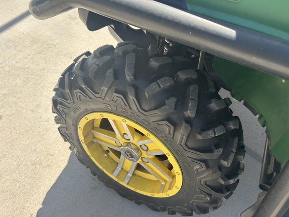 2011 John Deere XUV 825I GREEN ATV