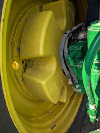2016 John Deere 7210R Tractor