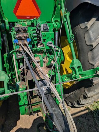2016 John Deere 7210R Tractor