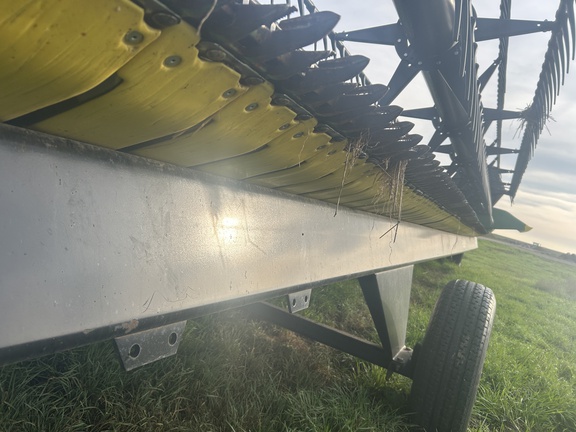 2018 John Deere 635FD Header Combine