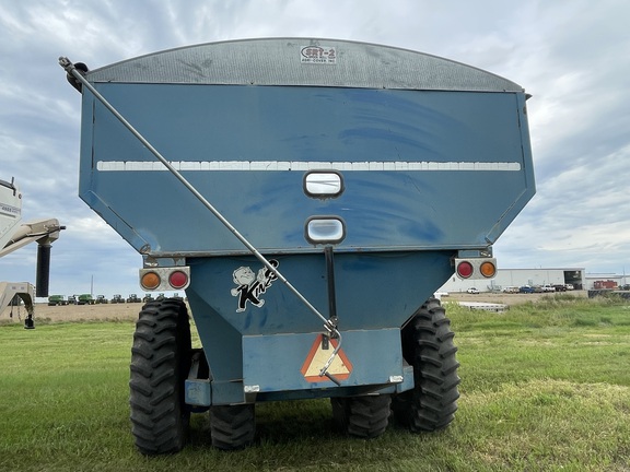 1995 Kinze 1040 Grain Cart